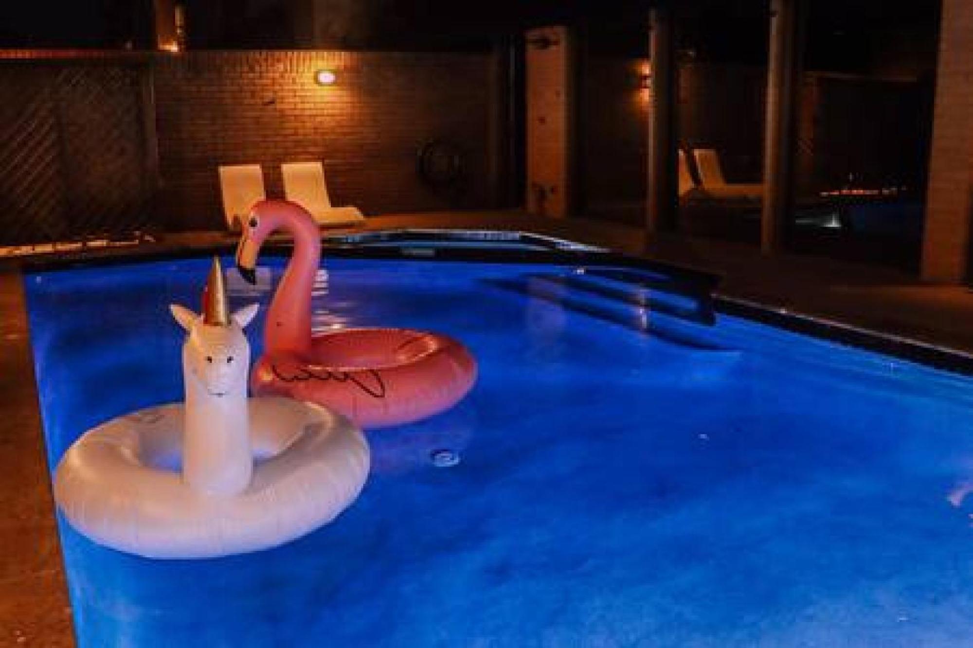 Lovely 4Bd House W Pool, Hot Tub And Free Parking Houston Exterior photo